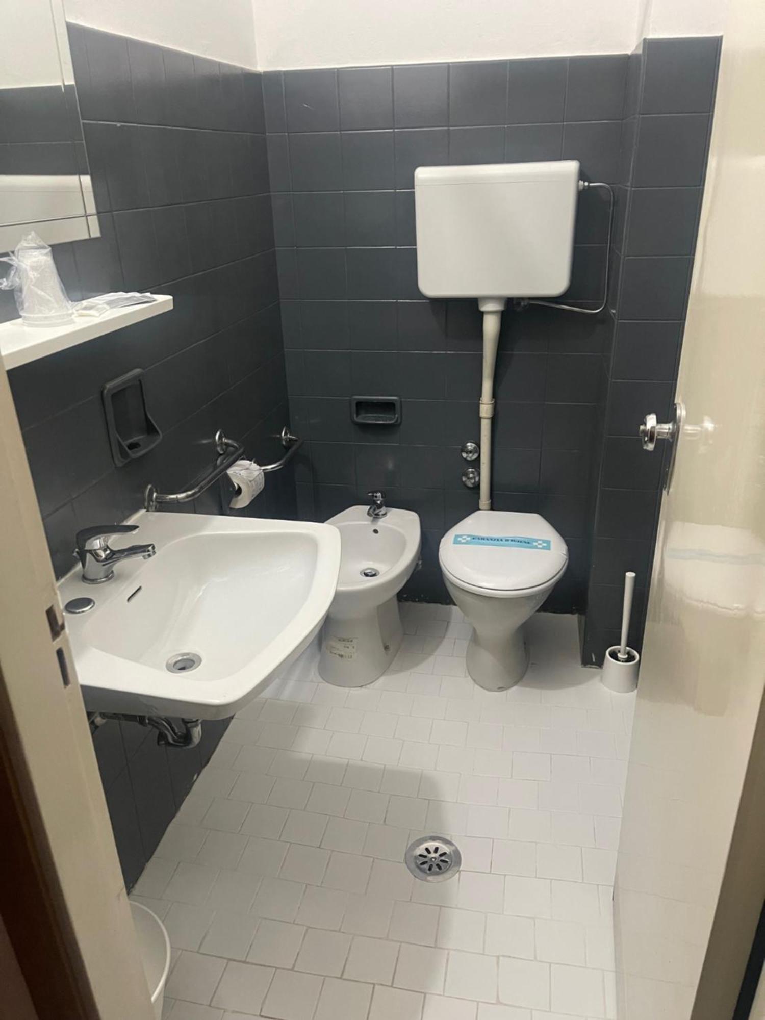 Hotel Levante Convenzionato Aquafan E Oltremare ריצ'יונה מראה חיצוני תמונה