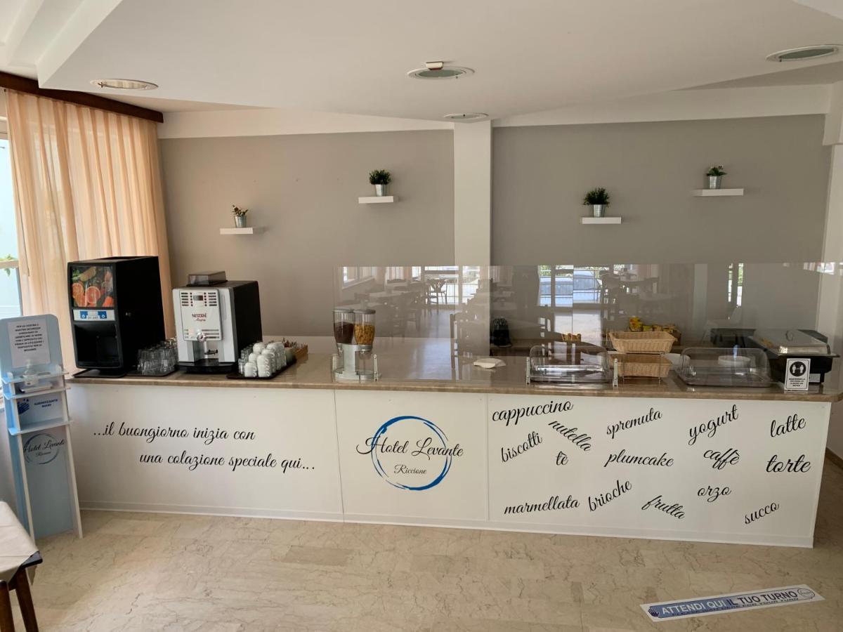 Hotel Levante Convenzionato Aquafan E Oltremare ריצ'יונה מראה חיצוני תמונה